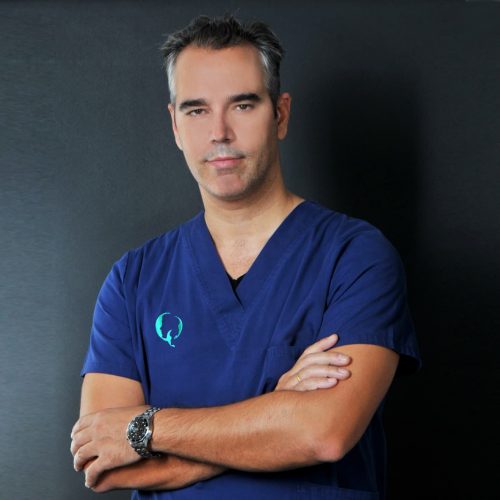 Dr. Πολύκαρπος Παπαναγιώτου - Χειρουργος Οδοντίατρος - Προσθετολόγος